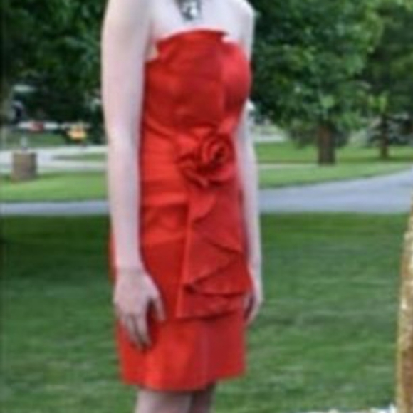 Forever 21 Dresses & Skirts - ✨3XHP✨Forever 21 red strapless dress